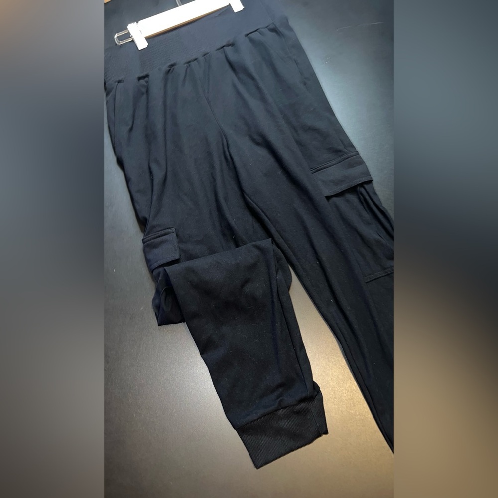 Rewash Brand The Ribbed Waist Cargo Jogger in Black Size Medium EUC